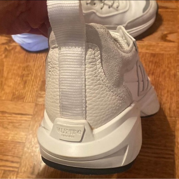 Valentino Sneakers- retro look. Limited edition - Picture 3 of 3